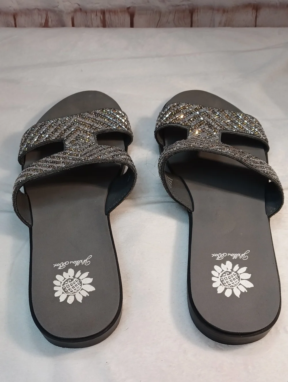 yellow box leather embellished slide rhinestone beaded comfort sandals womens 8 - Picture 5 of 14